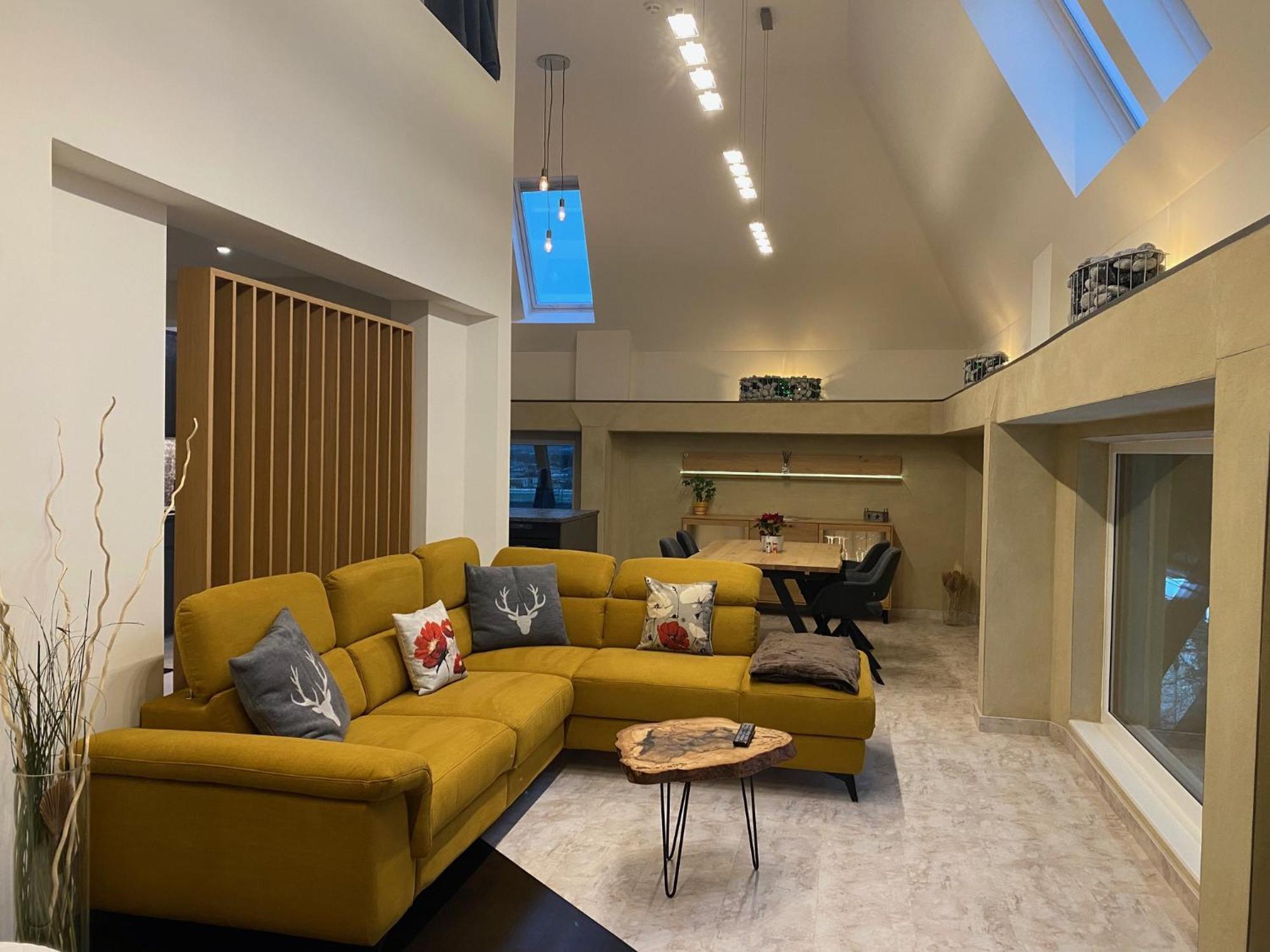 Loft Im Turm Apartment ไมส์โฮเฟิน ภายนอก รูปภาพ
